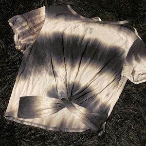 Tie dye, crop top, great condition, white, black